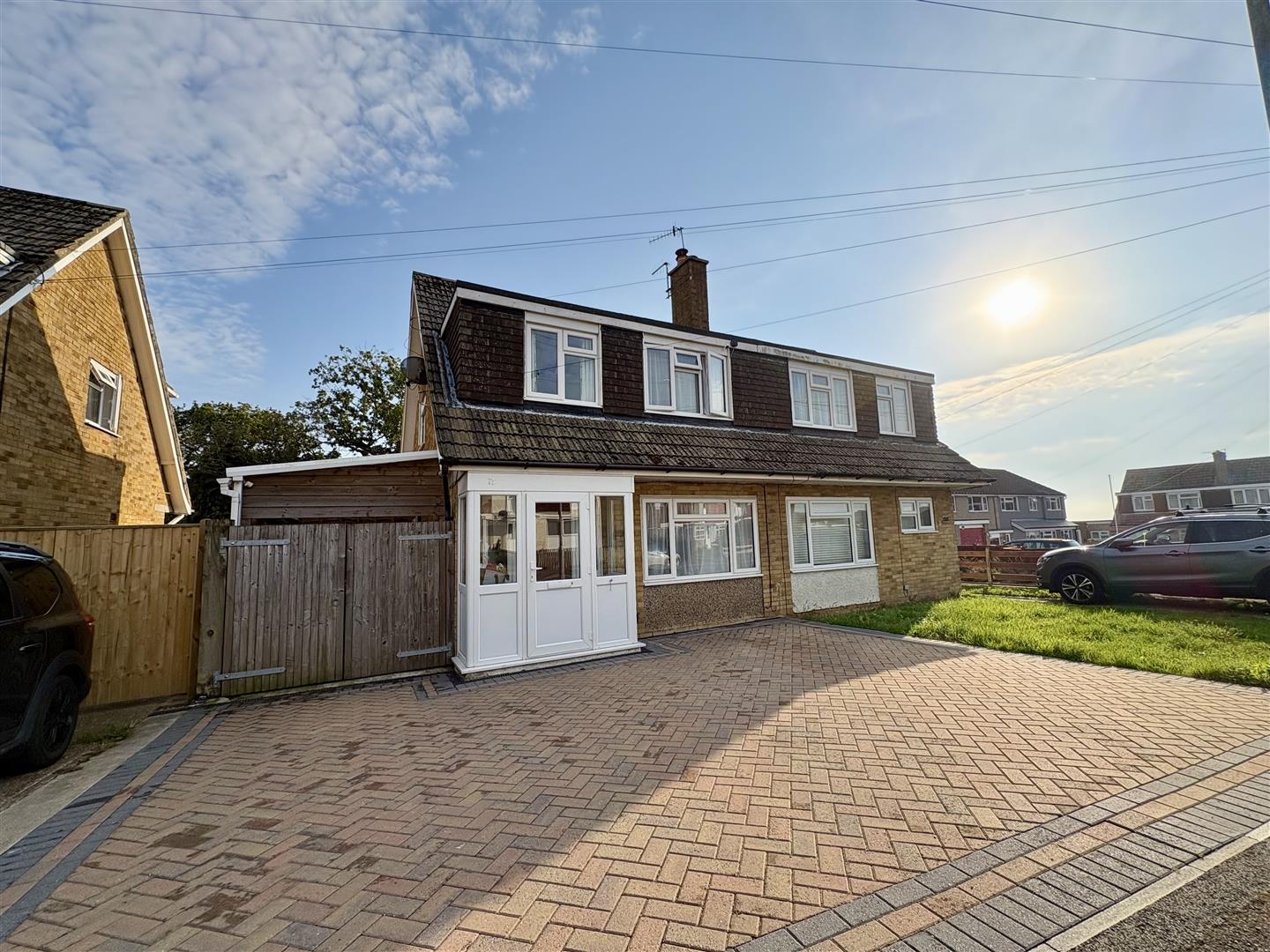 3 bed property in Roundwood Road, St. Leonards-On-Sea
